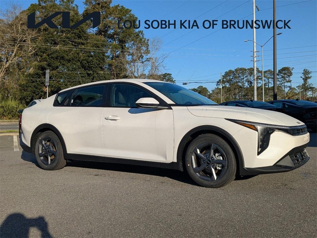 new 2025 Kia K4 car, priced at $24,065