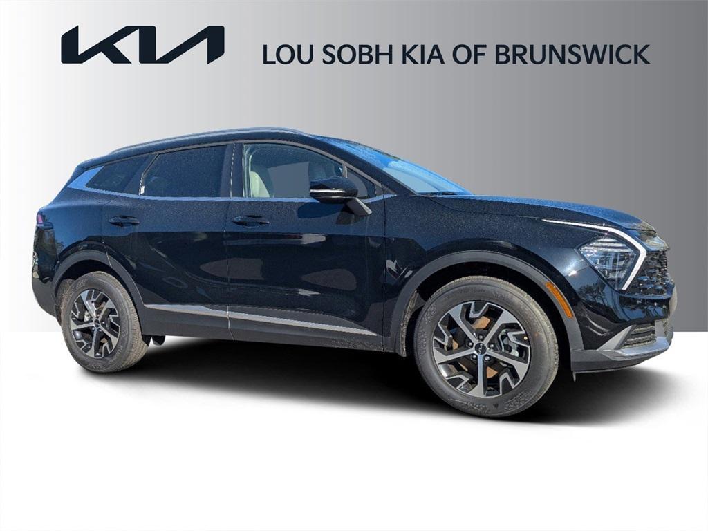 new 2025 Kia Sportage car, priced at $30,006
