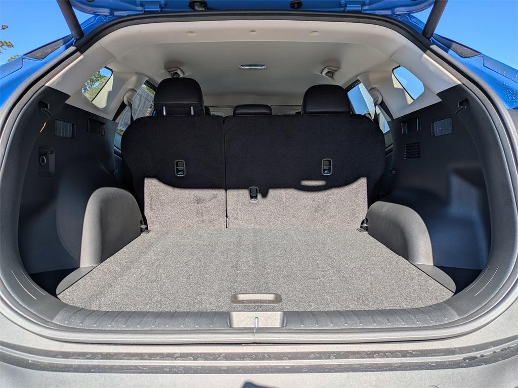 new 2026 Kia Sportage car, priced at $30,676