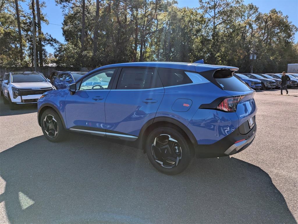 new 2026 Kia Sportage car, priced at $30,676