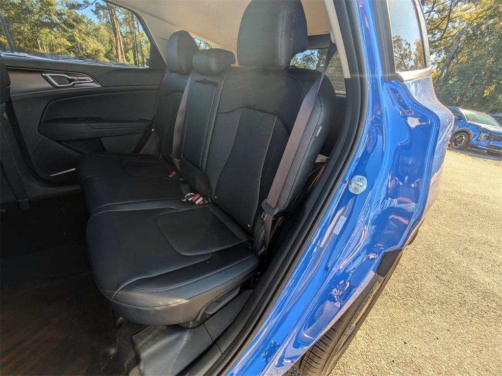 new 2026 Kia Sportage car, priced at $30,676