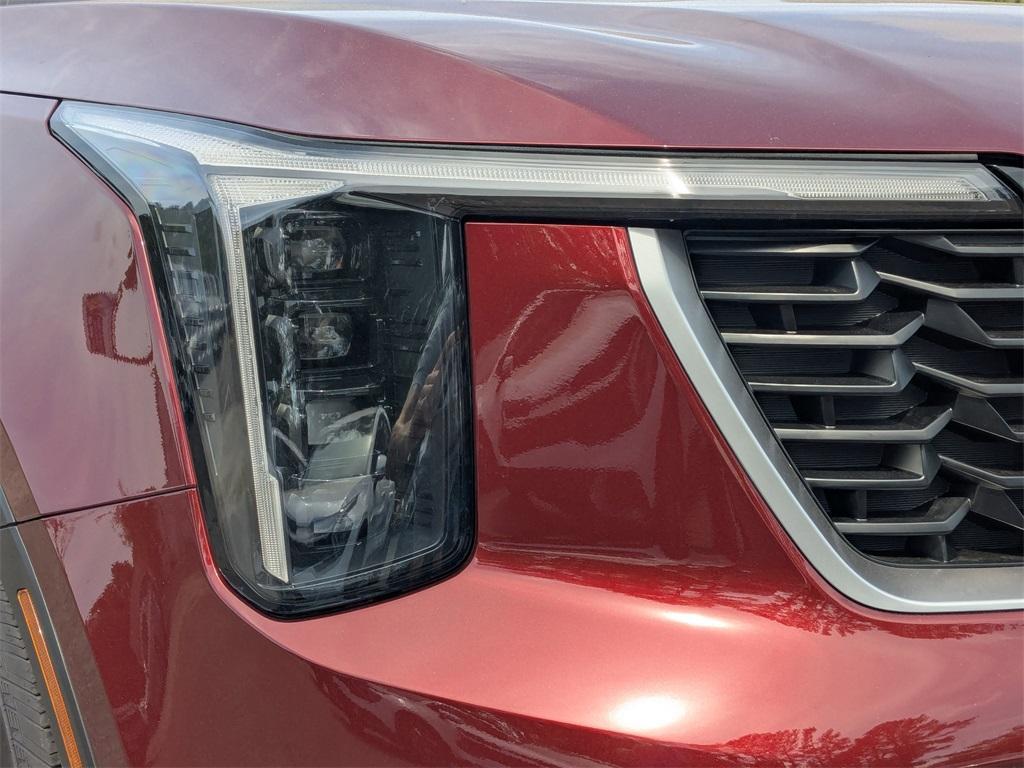 new 2025 Kia Sorento car, priced at $32,555