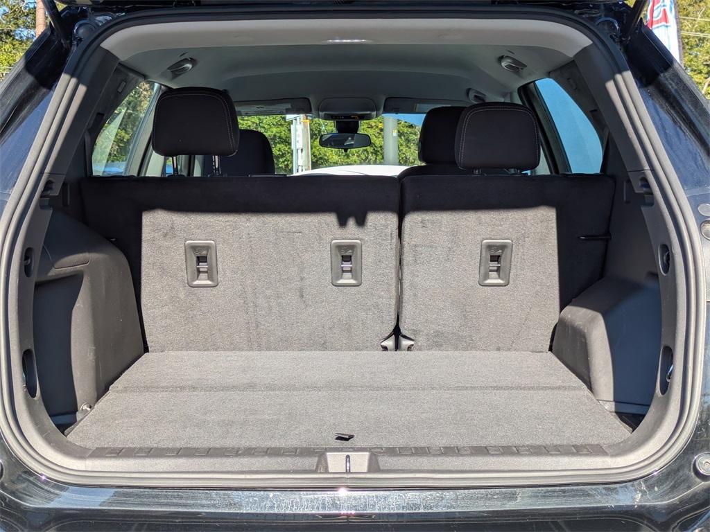 used 2024 Chevrolet Equinox car, priced at $20,588