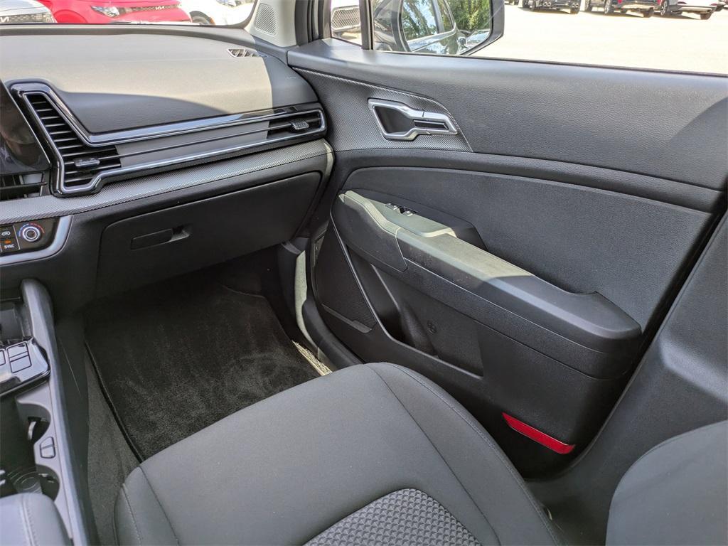 used 2025 Kia Sportage Hybrid car, priced at $25,988