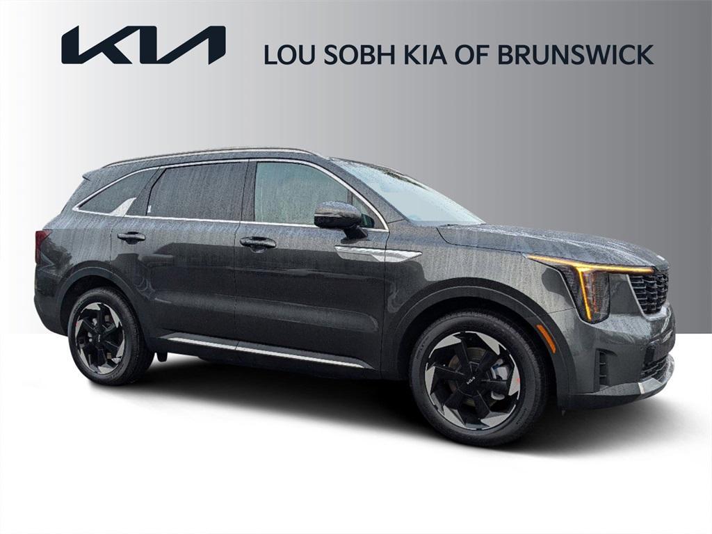 new 2025 Kia Sorento Hybrid car, priced at $42,130