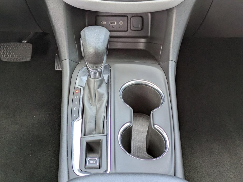 used 2023 Chevrolet Equinox car, priced at $21,288