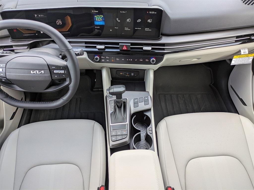 new 2026 Kia Sportage car, priced at $30,676