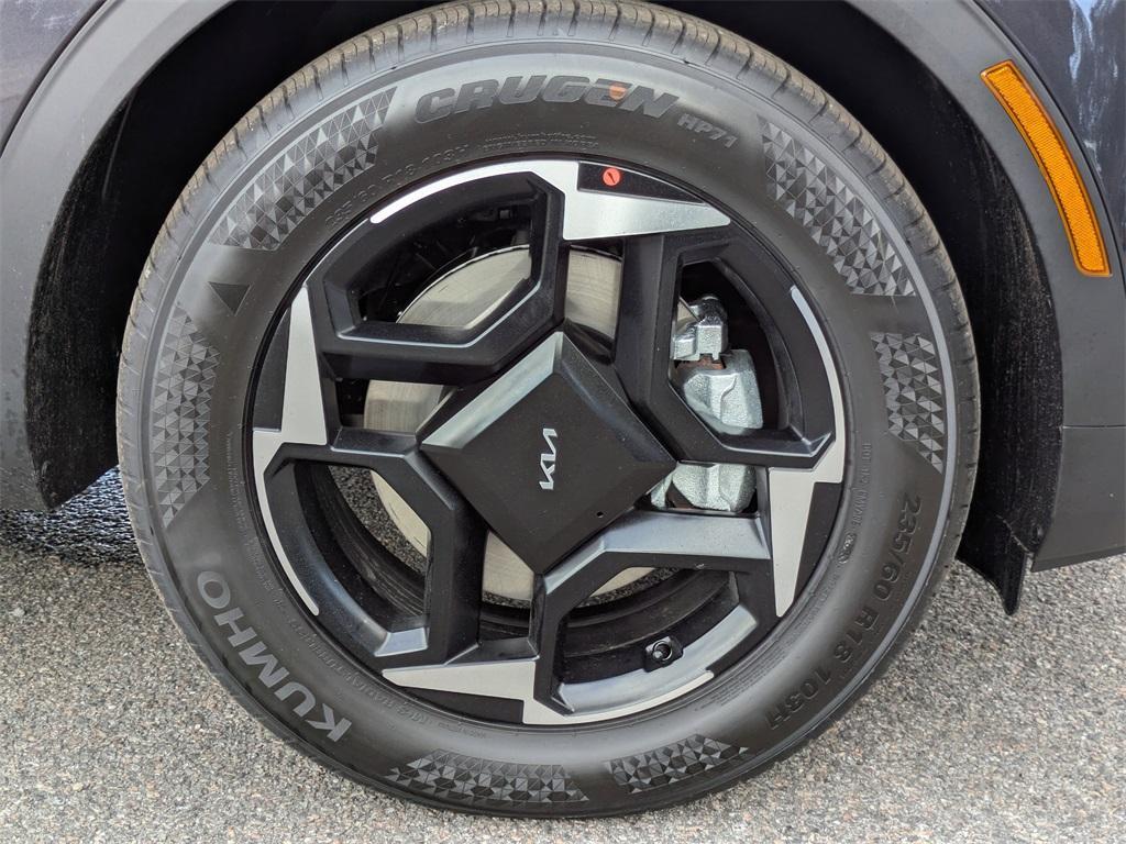 new 2026 Kia Sportage car, priced at $30,676