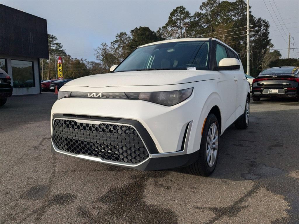 new 2025 Kia Soul car, priced at $22,185