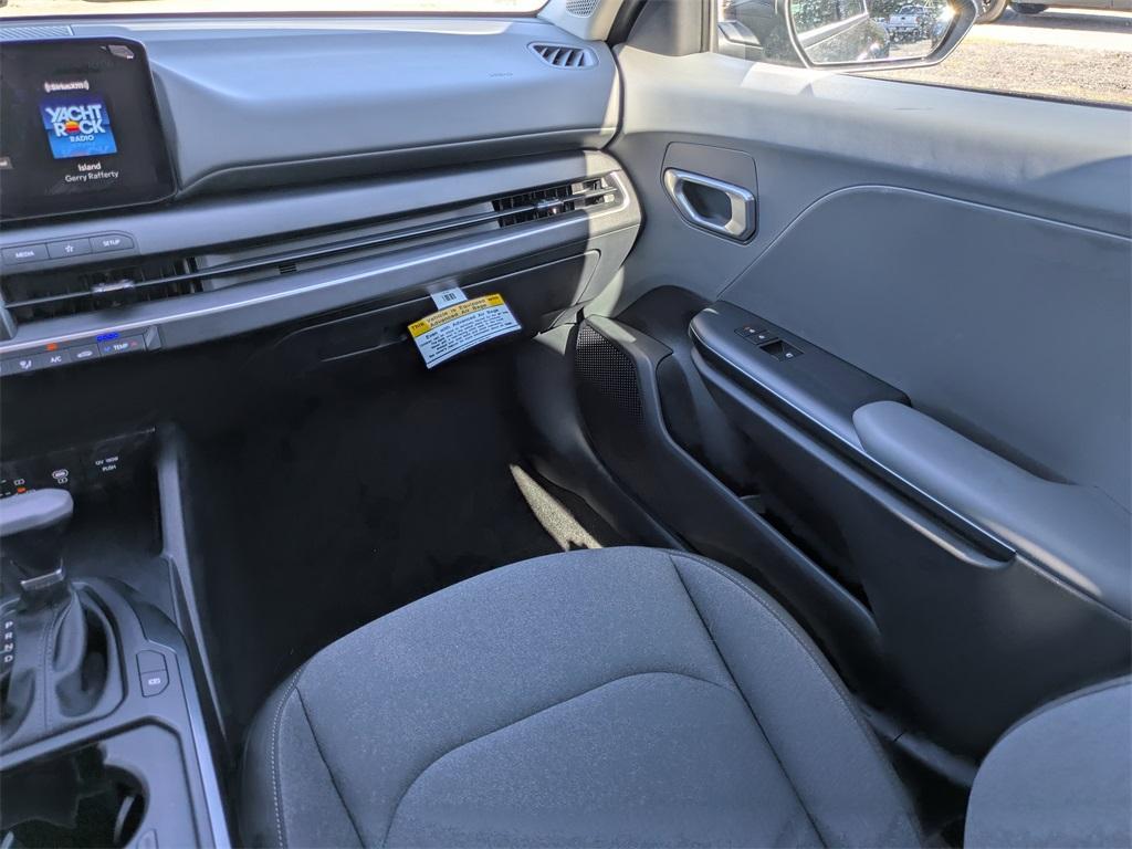 new 2025 Kia K4 car, priced at $23,575