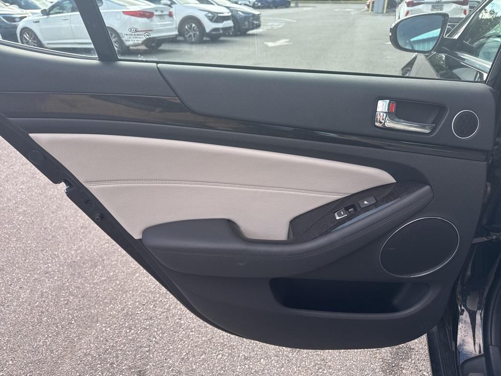 used 2014 Kia Cadenza car, priced at $8,988