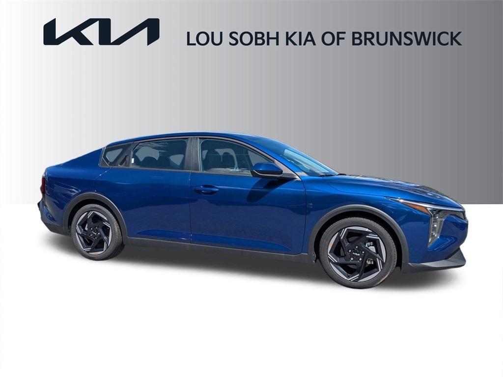 new 2025 Kia K4 car, priced at $24,140