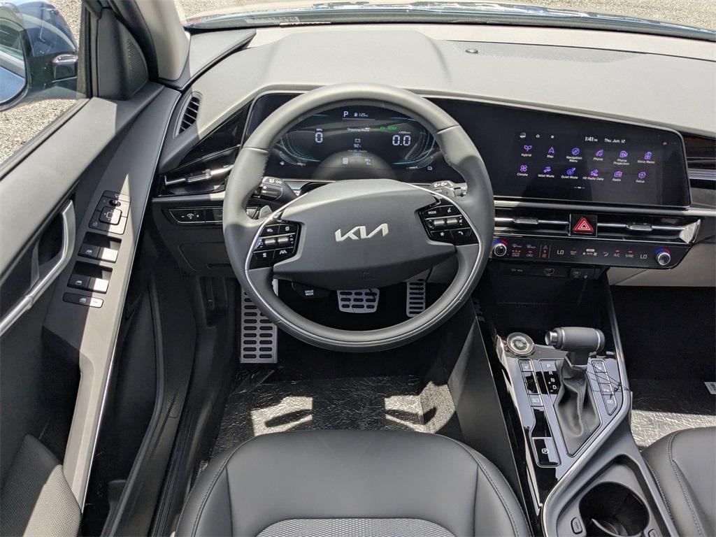 new 2025 Kia Niro car, priced at $32,310
