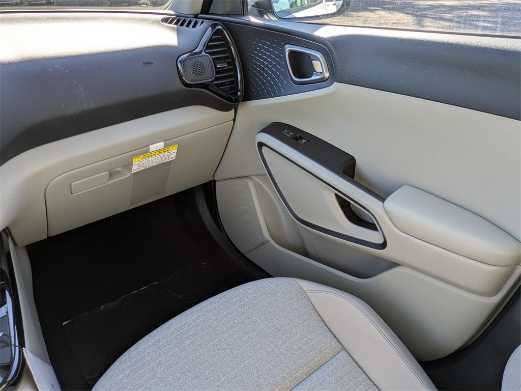 new 2025 Kia Soul car, priced at $26,580