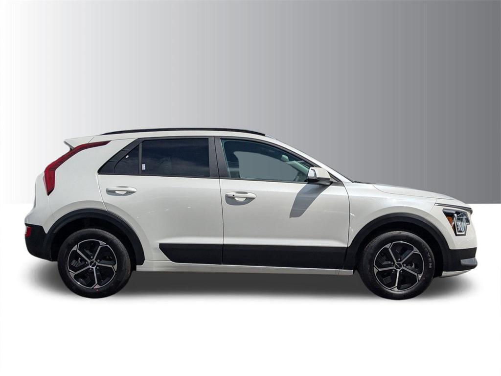 new 2025 Kia Niro car, priced at $30,765
