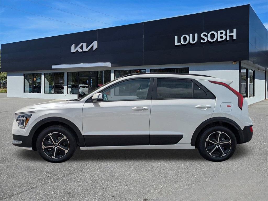 new 2025 Kia Niro car, priced at $30,765