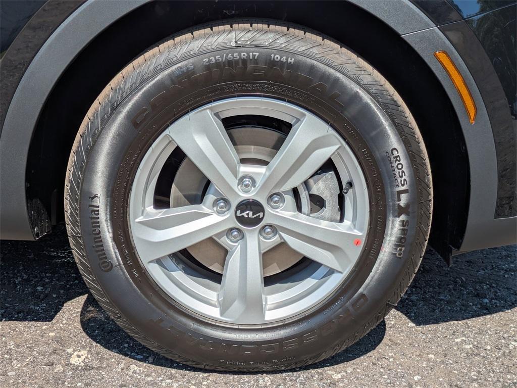 new 2026 Kia Sorento car, priced at $32,205