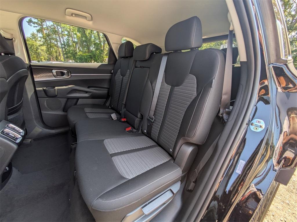 new 2026 Kia Sorento car, priced at $32,205
