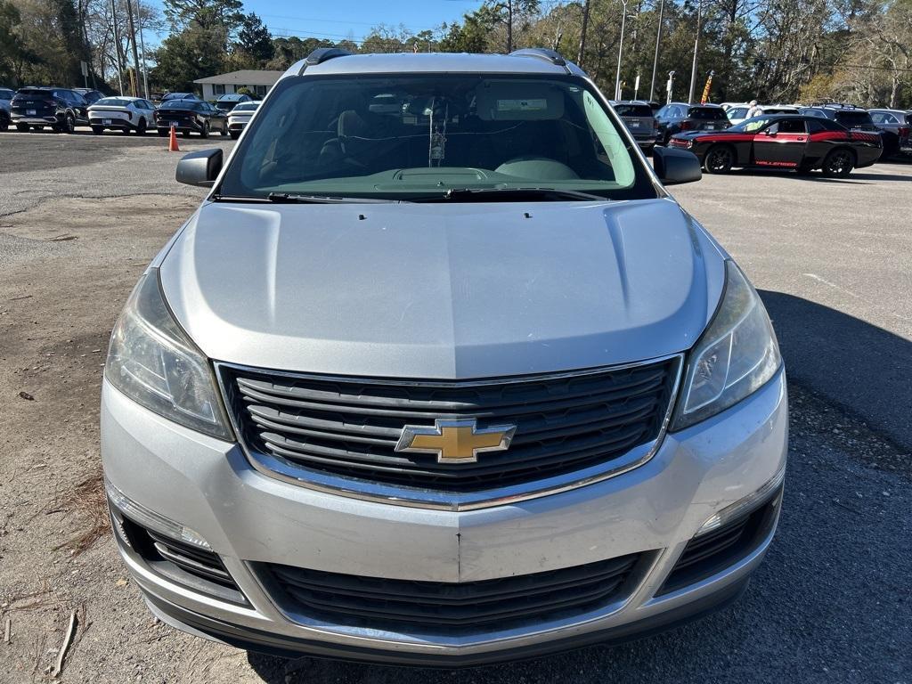 used 2017 Chevrolet Traverse car, priced at $10,988