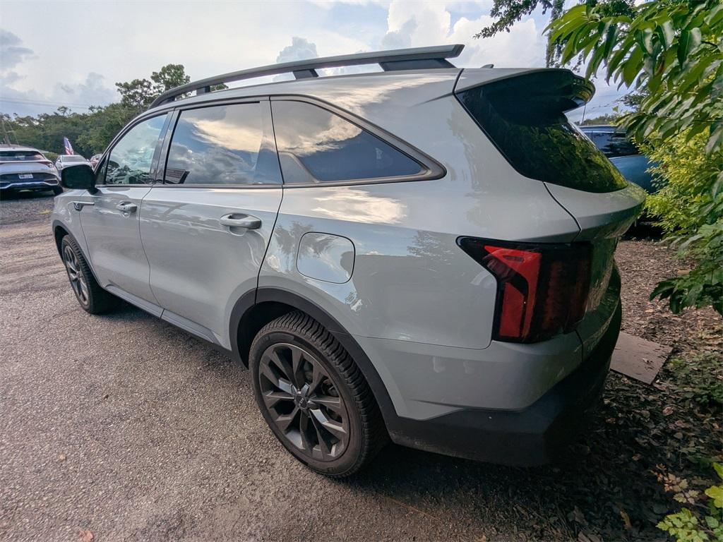 used 2023 Kia Sorento car, priced at $26,988