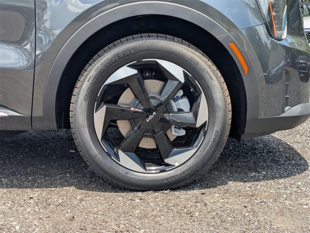 new 2025 Kia Sorento Hybrid car, priced at $38,530