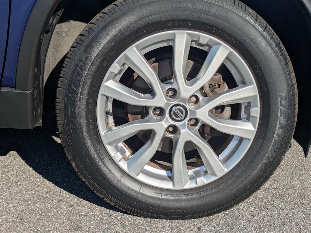 used 2020 Nissan Rogue car, priced at $12,988