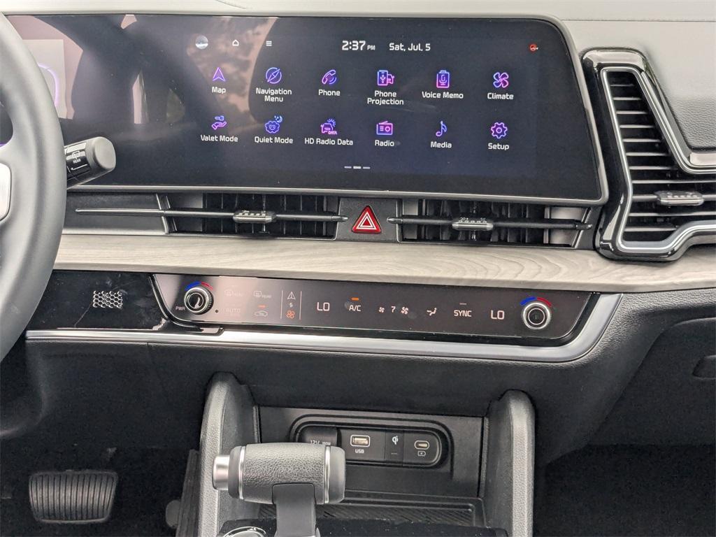 new 2025 Kia Sportage car, priced at $34,140