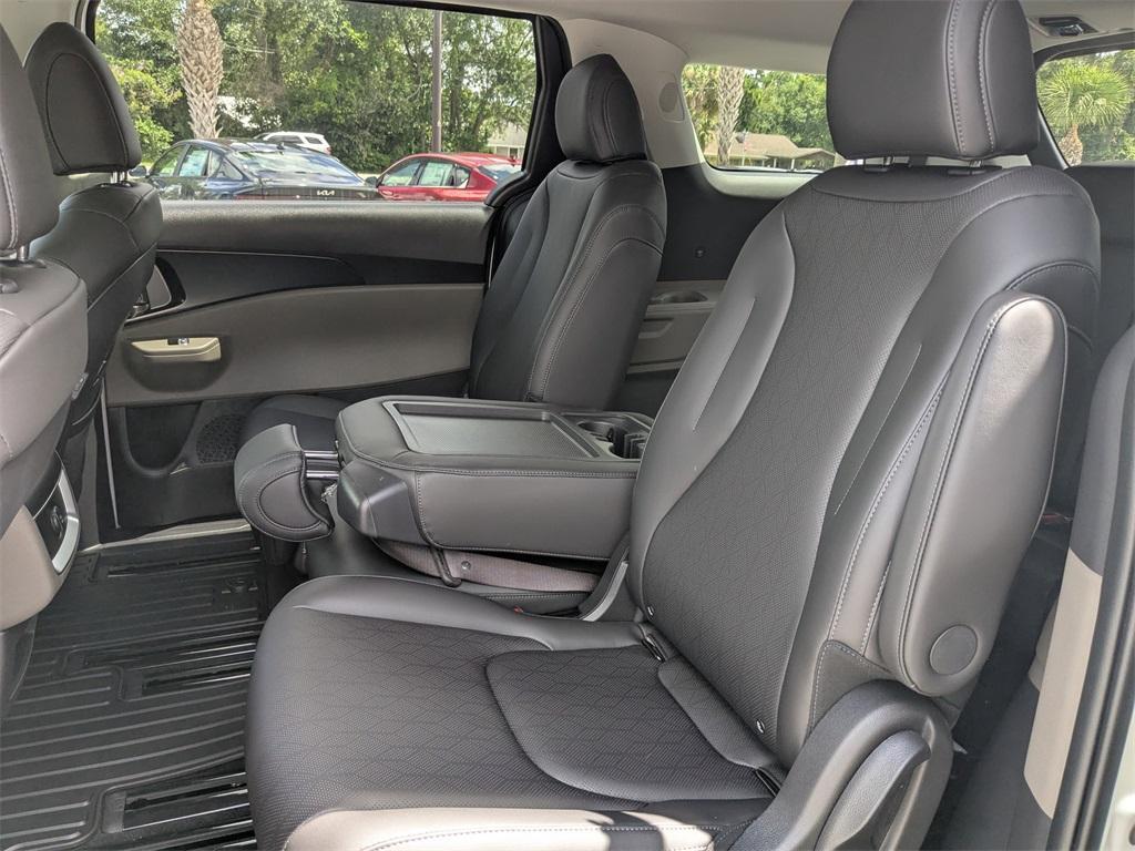 new 2026 Kia Carnival car, priced at $39,245