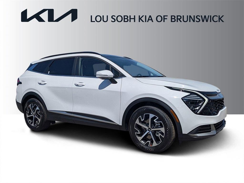 new 2025 Kia Sportage car, priced at $30,271