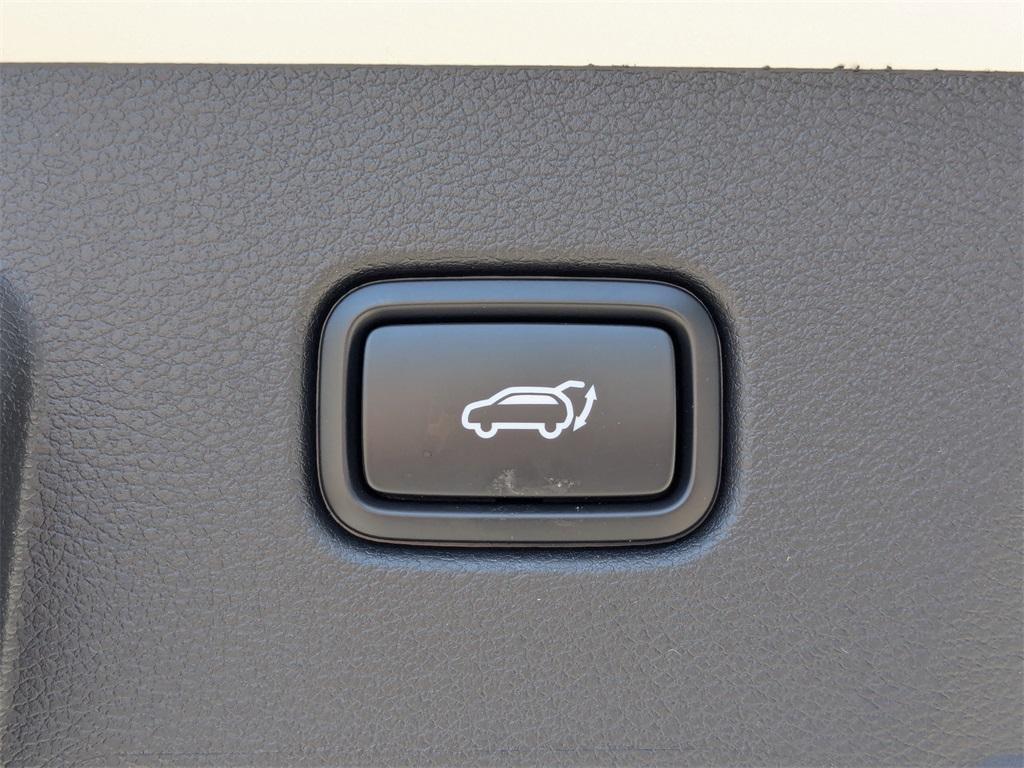 new 2025 Kia Sportage car, priced at $30,271