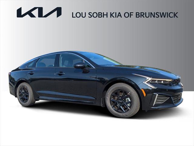 new 2025 Kia K5 car, priced at $28,425