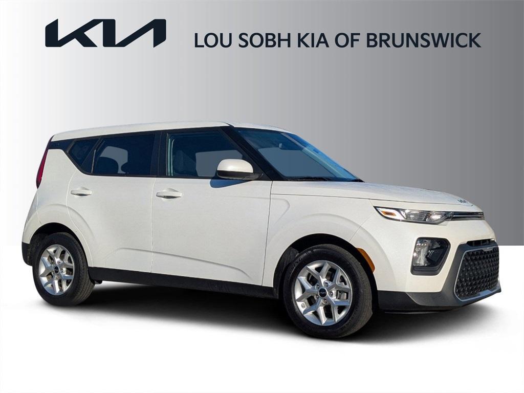 used 2022 Kia Soul car, priced at $14,988