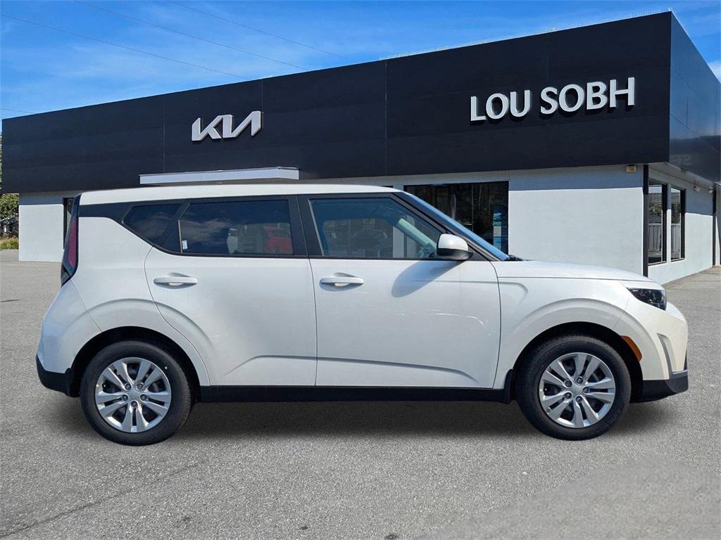 new 2025 Kia Soul car, priced at $22,280