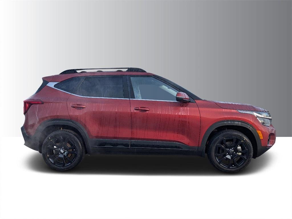 new 2025 Kia Seltos car, priced at $31,680