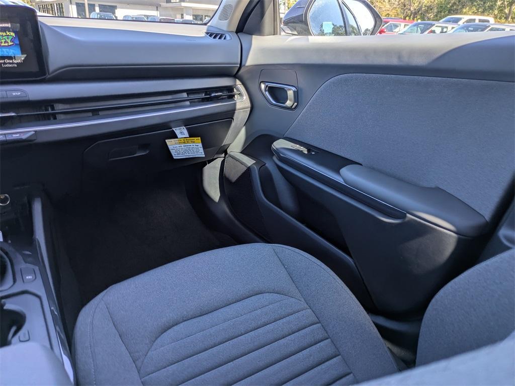 new 2025 Kia K4 car, priced at $24,525