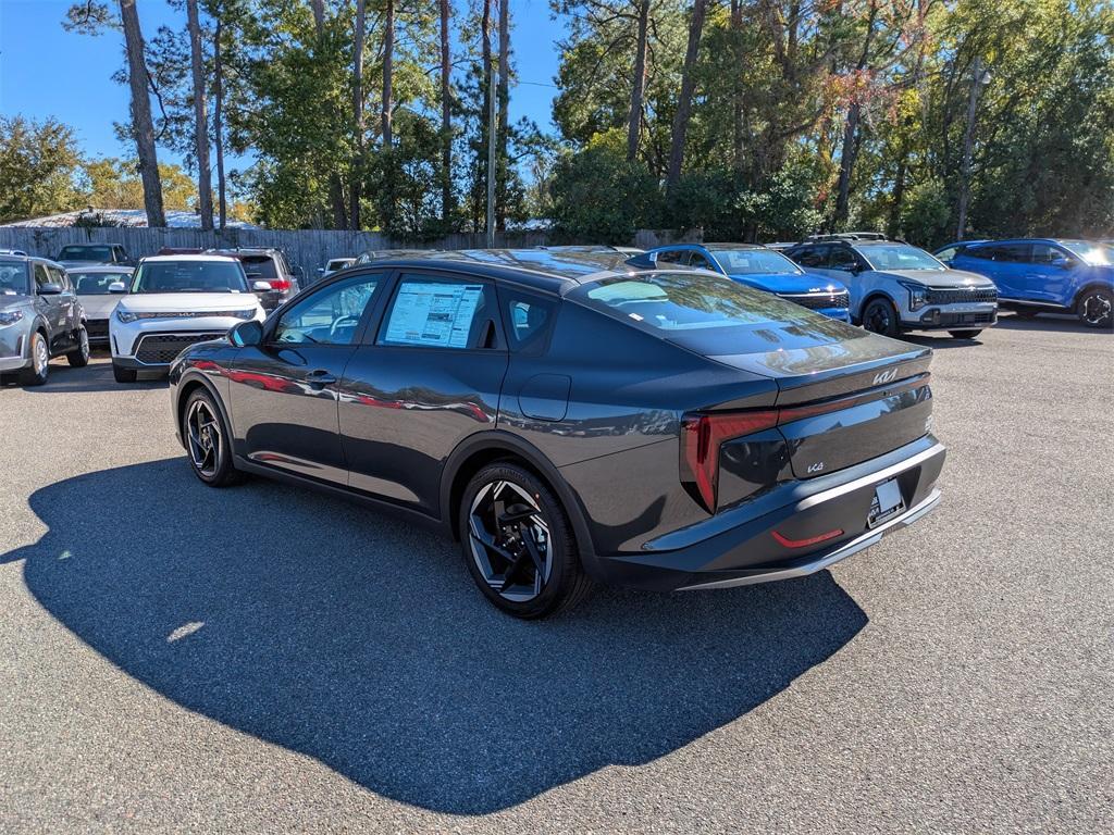 new 2025 Kia K4 car, priced at $24,525