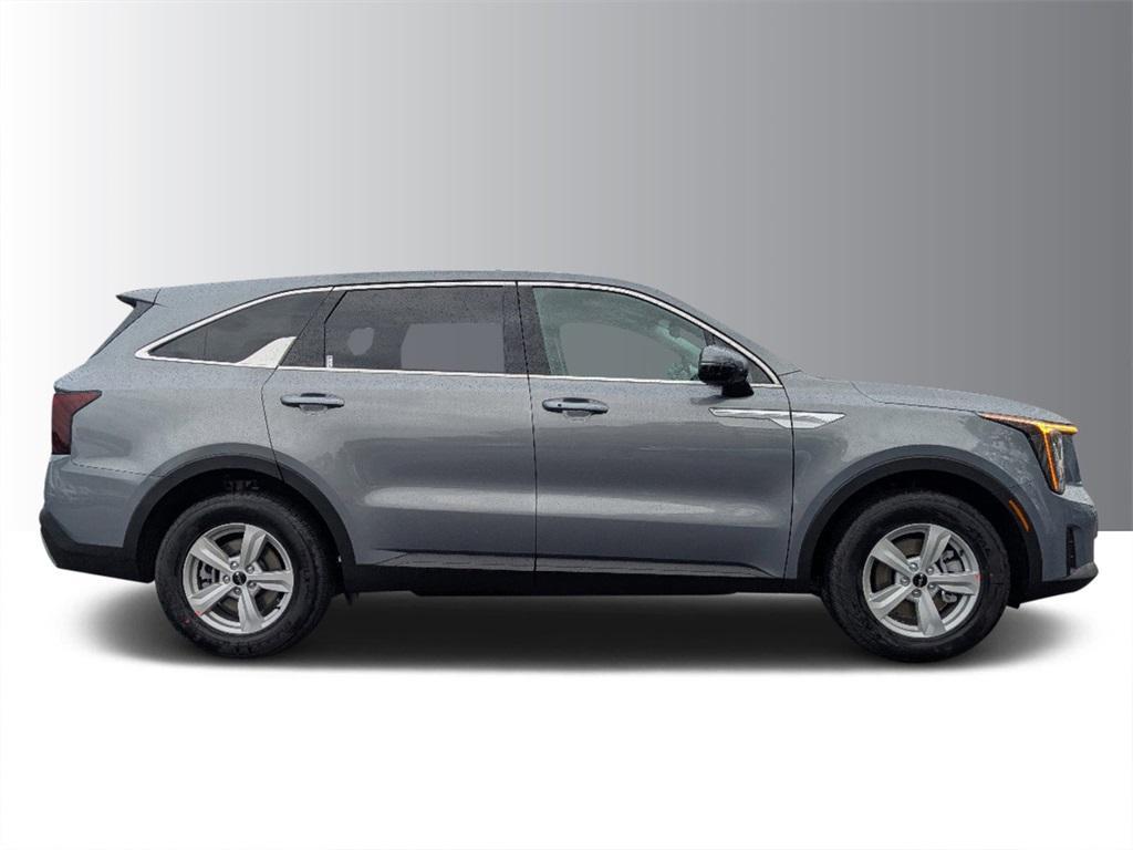 new 2025 Kia Sorento car, priced at $30,110