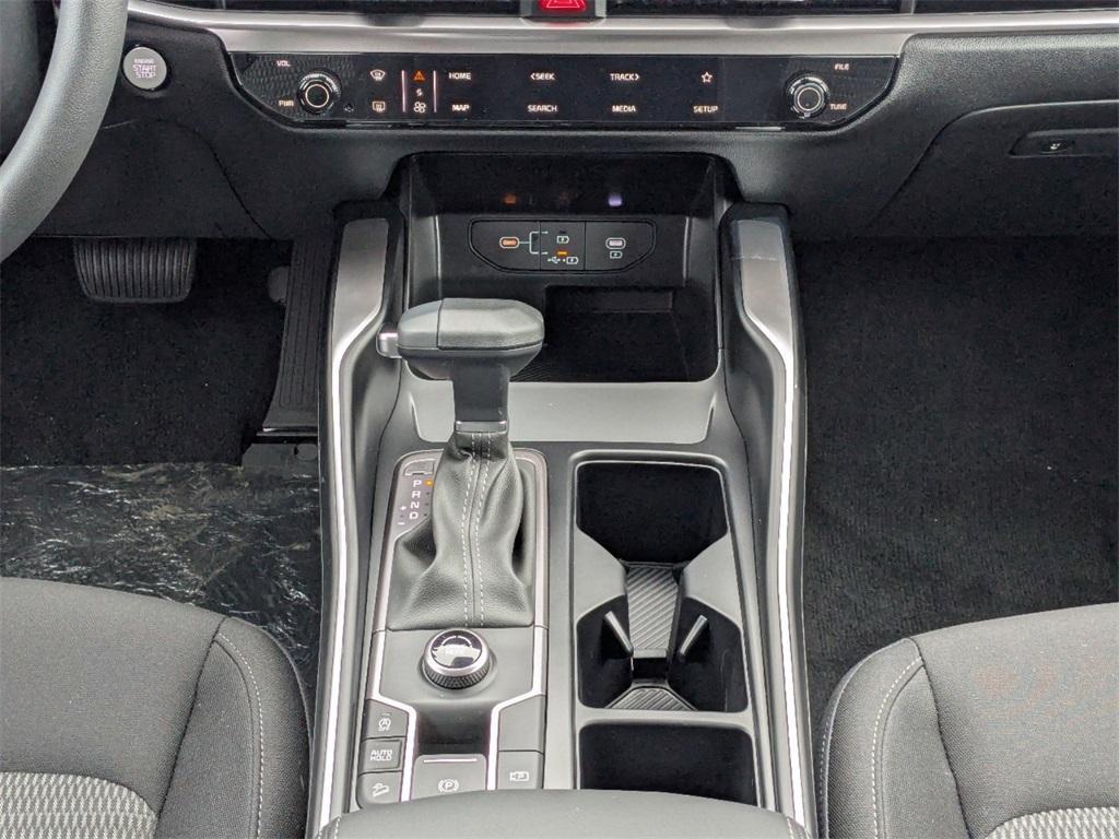 new 2025 Kia Sorento car, priced at $30,110