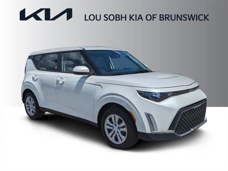 new 2025 Kia Soul car, priced at $22,185