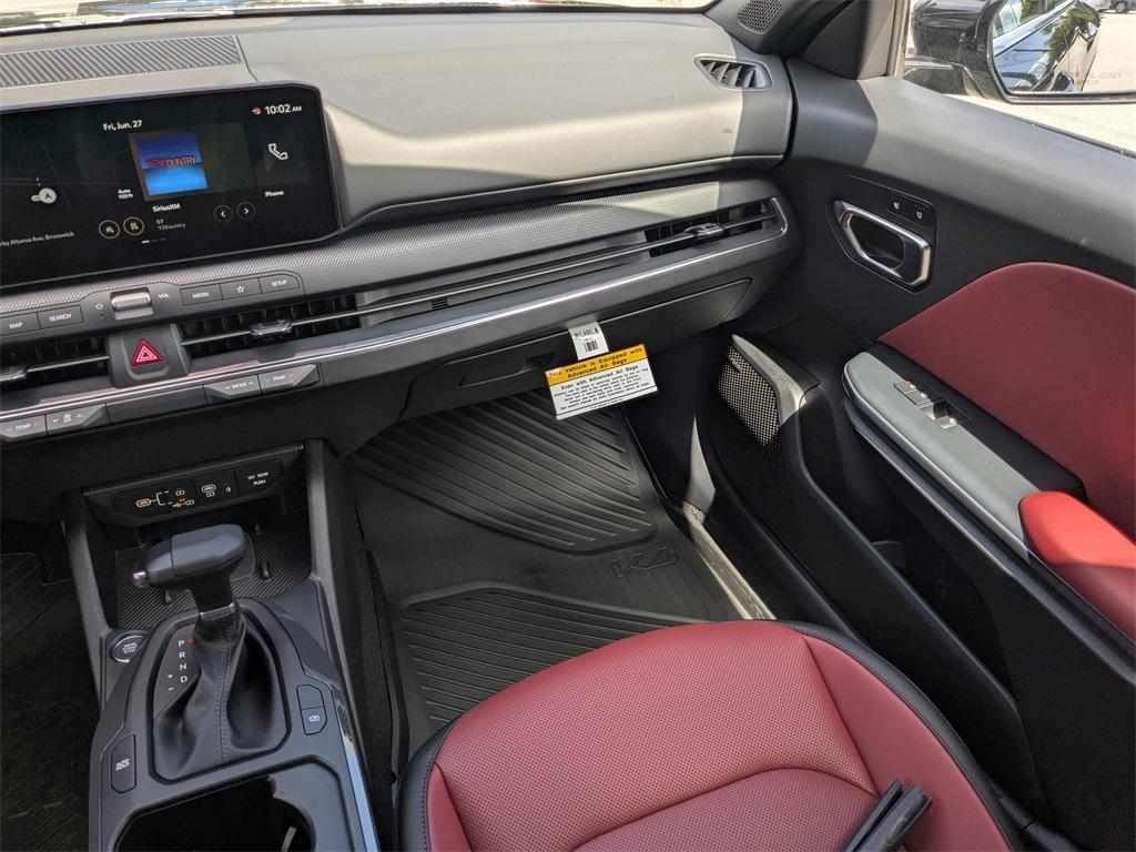 new 2025 Kia K4 car, priced at $27,575