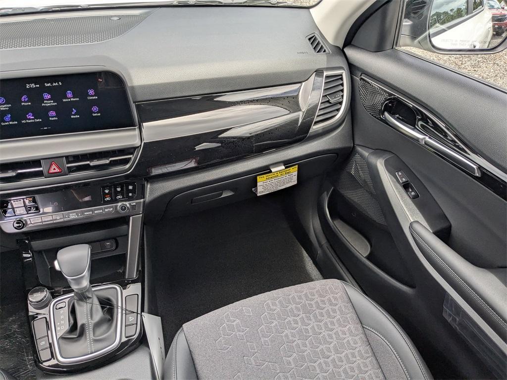 new 2025 Kia Seltos car, priced at $25,910
