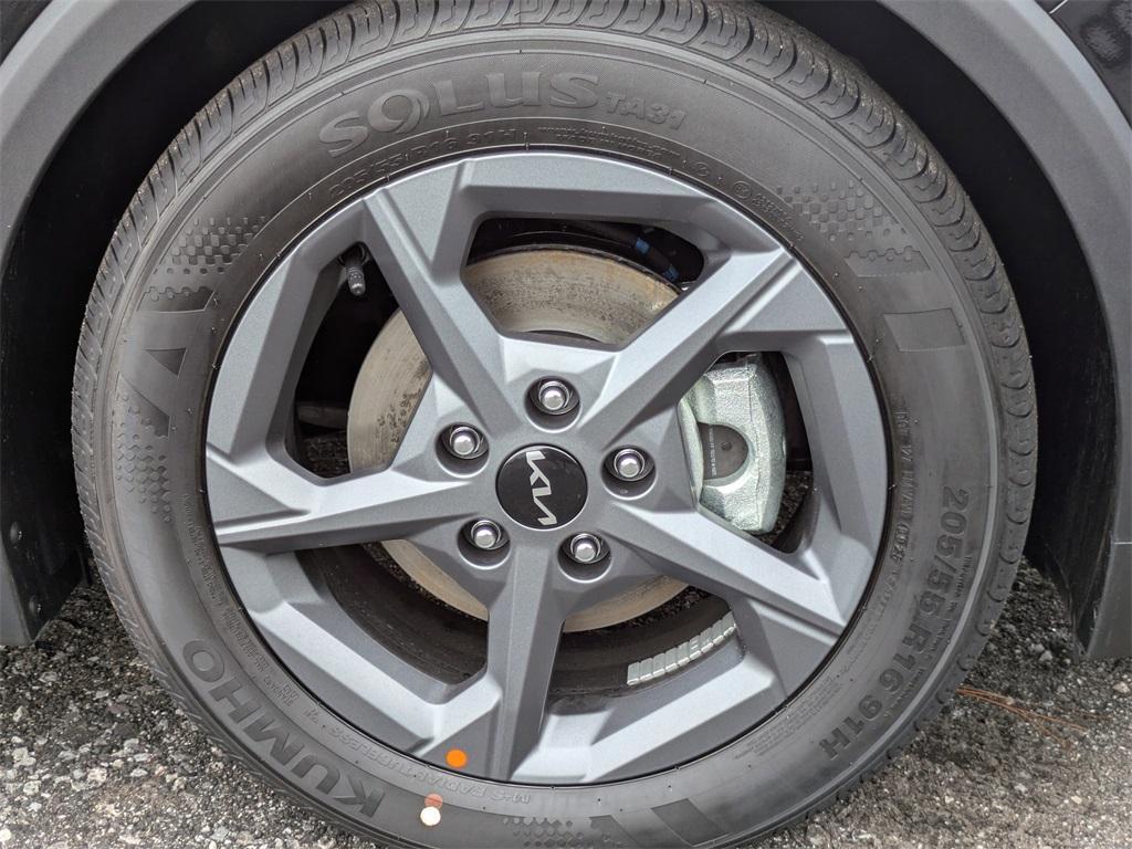 new 2025 Kia K4 car, priced at $23,460