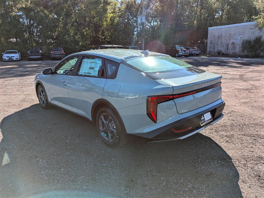 new 2025 Kia K4 car, priced at $23,460