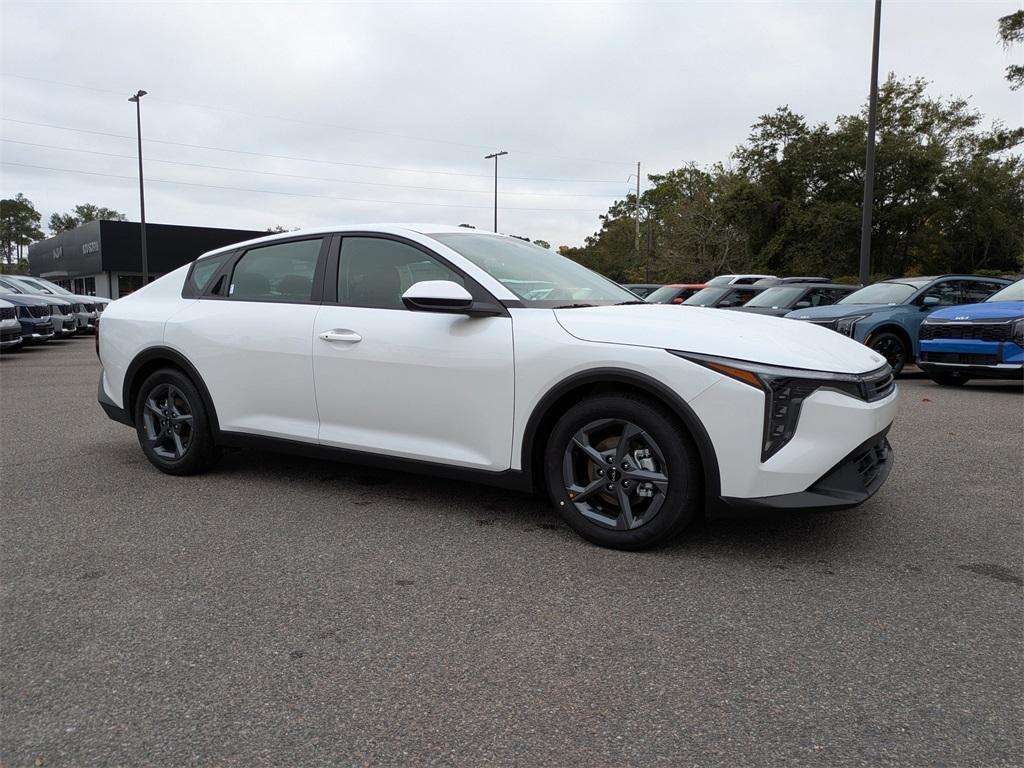 new 2025 Kia K4 car, priced at $23,855