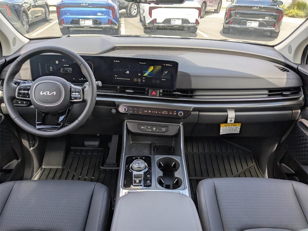 new 2026 Kia Carnival car, priced at $52,640