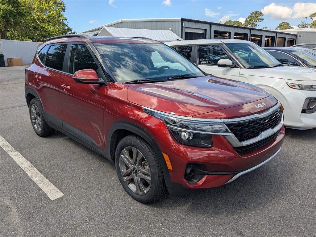 used 2023 Kia Seltos car, priced at $19,988