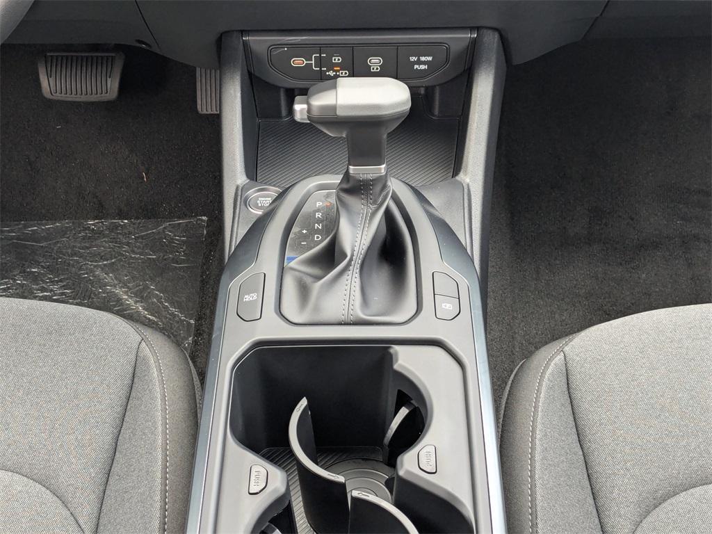 new 2025 Kia K4 car