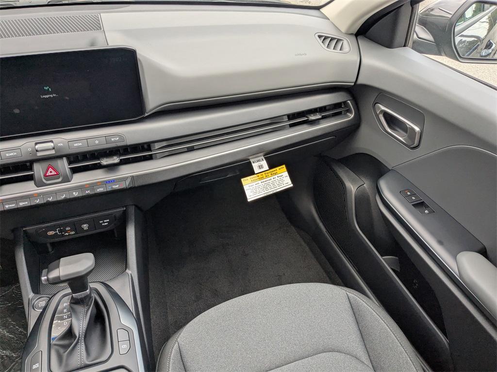 new 2025 Kia K4 car