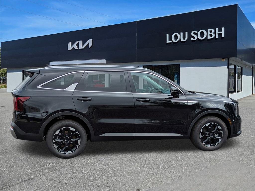 new 2025 Kia Sorento car, priced at $37,895