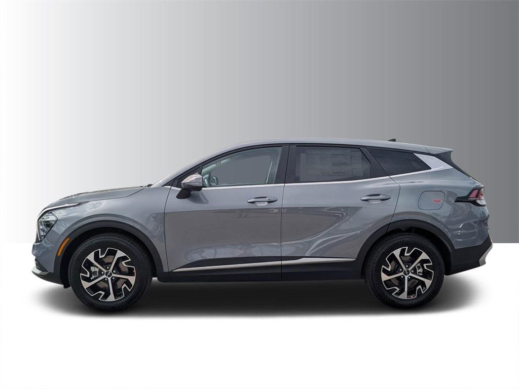 new 2025 Kia Sportage car, priced at $28,081